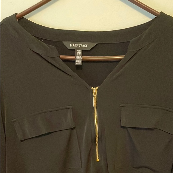 Ellen Tracy Black and Gold Shirt with Three-Quarter Sleeves - Picture 4 of 6